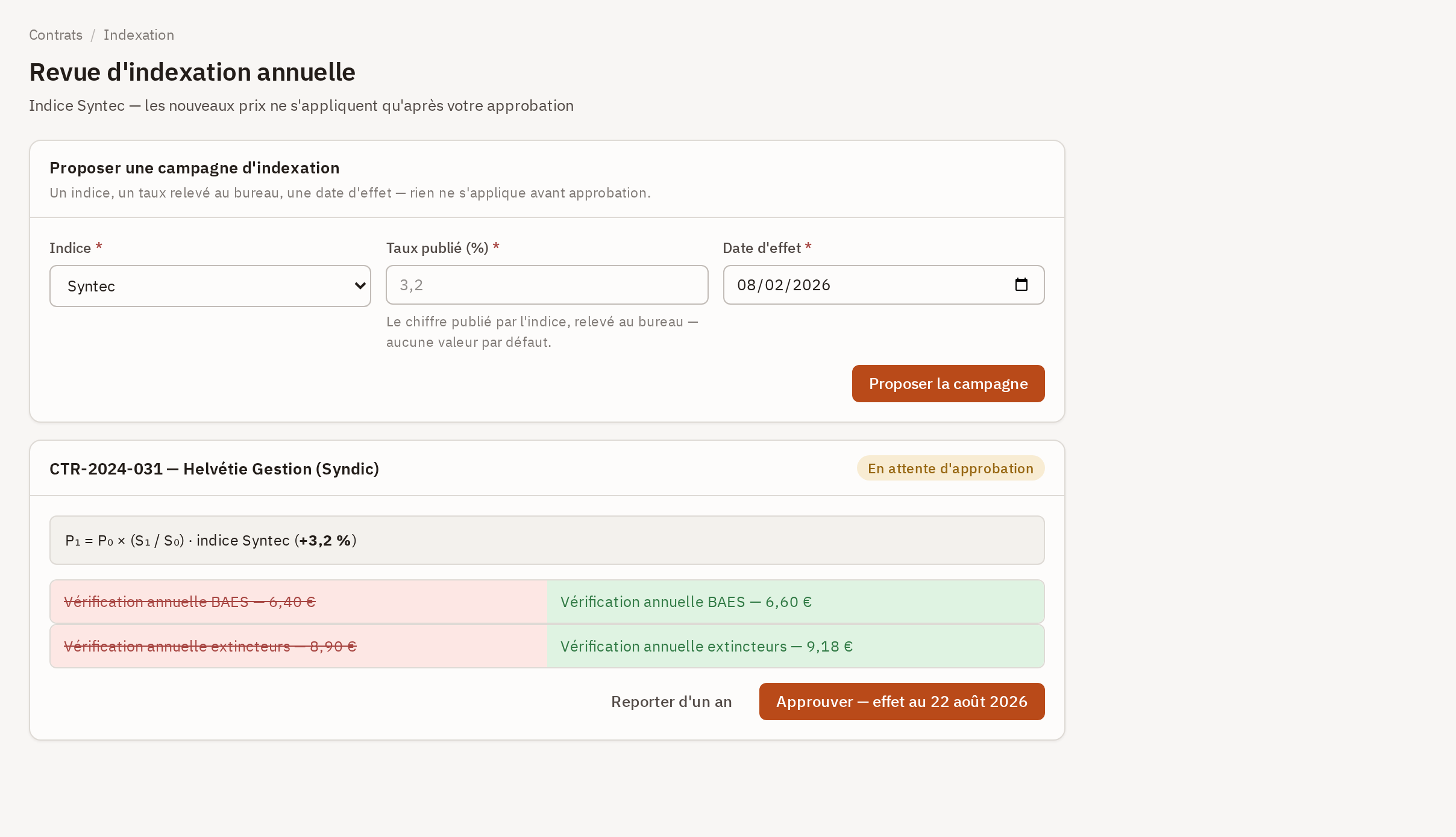 Revue d'indexation : la proposition ligne à ligne, ancien prix vers nouveau, avec la date d'effet et les deux boutons Approuver et Reporter d'un an.